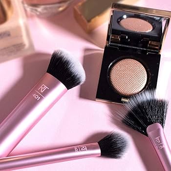 Sculpting Makeup Brush #401 - Real Techniques