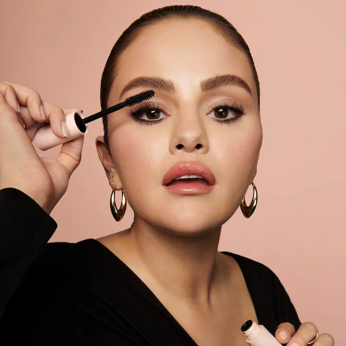 Perfect Strokes Universal Volumizing Mascara - Rare Beauty