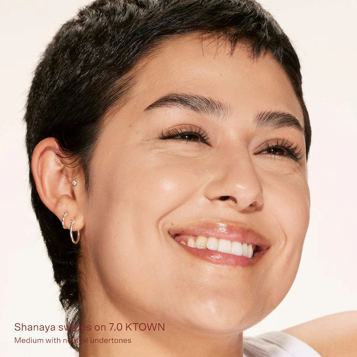 Swipe All-Over Hydrating Serum Concealer with 18-HR Wear - Tower 28
