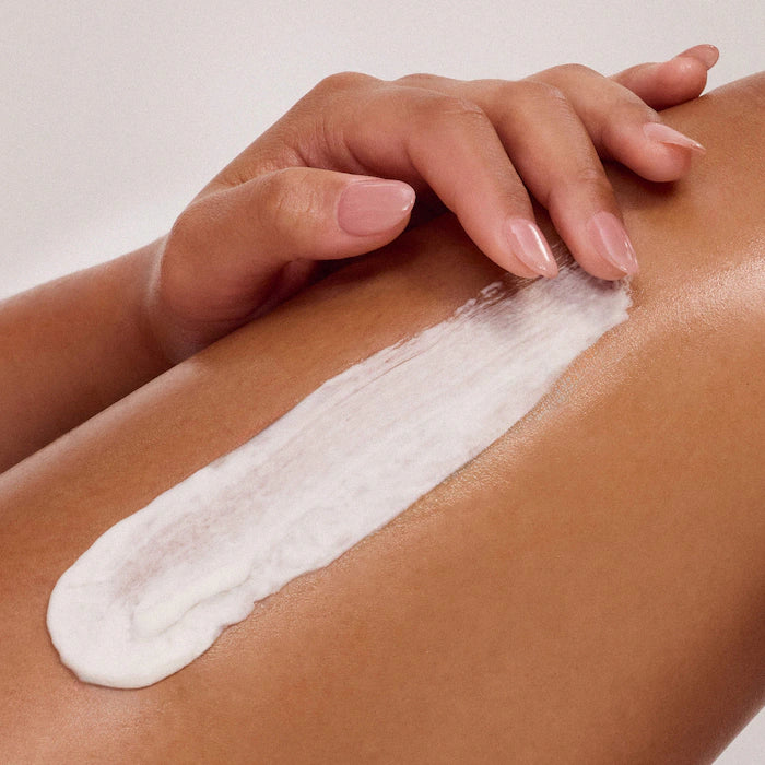 Find Comfort: Feel Seen Hydrating Body Mousse to Oil - Rare Beauty